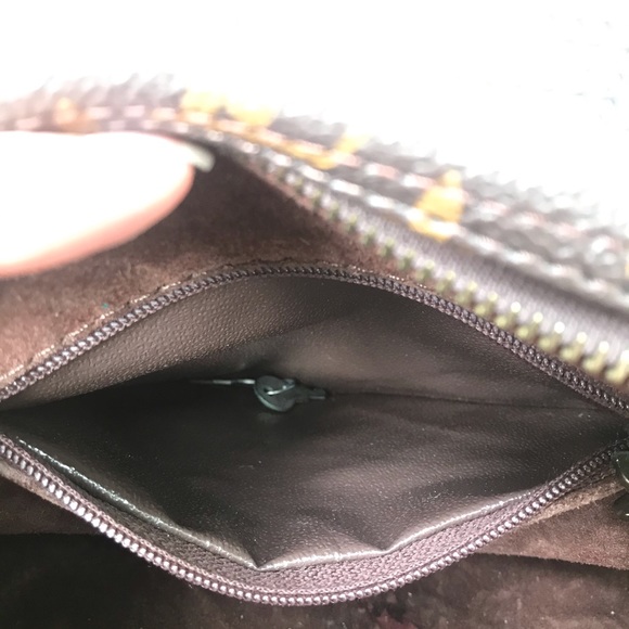 Purse - Picture 10 of 13